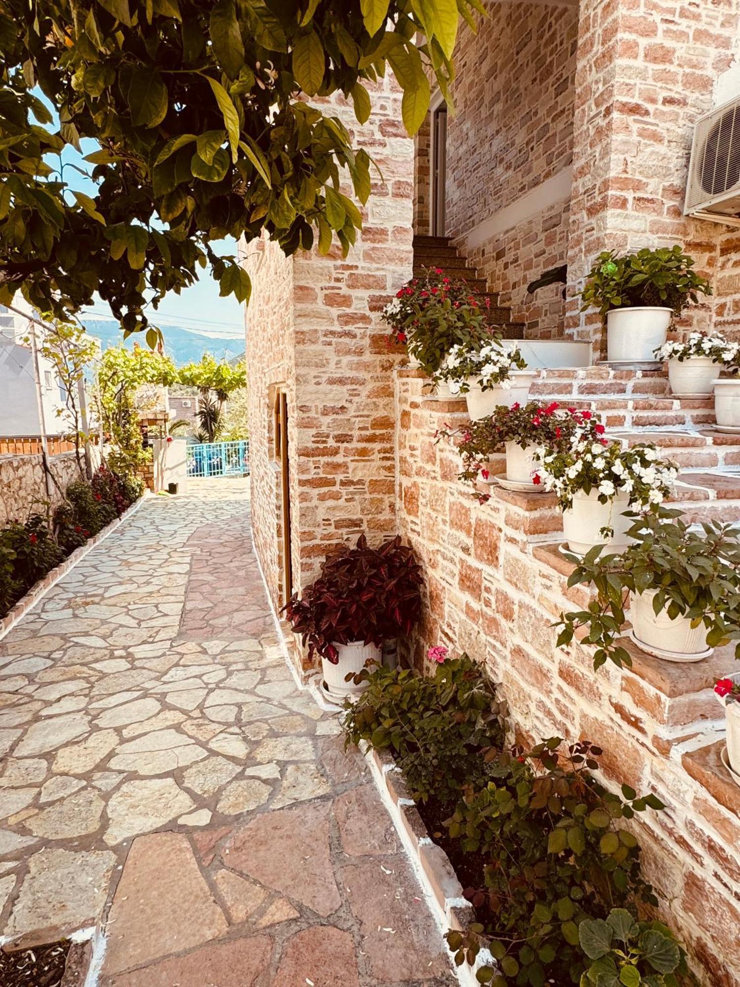 Orfeu Apartments Ksamil Exteriér fotografie