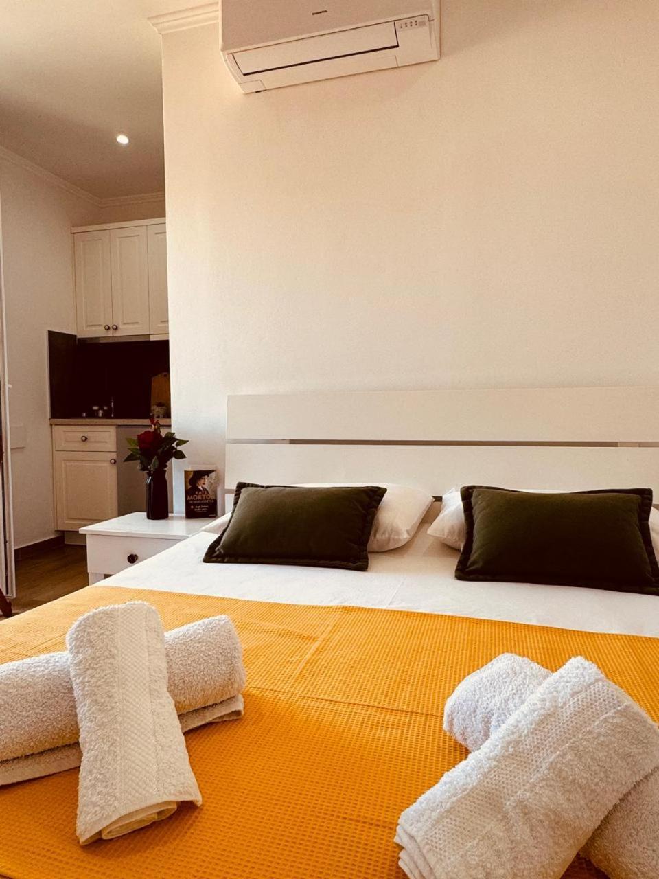 Orfeu Apartments Ksamil Exteriér fotografie